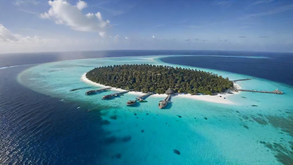 Elindul a Paradicsomba: Hogyan Foglaljuk Le a Tökéletes Repülőjegyet a Maldív-szigetekre?
